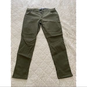 Hollister Super Skinny Olive Jeans